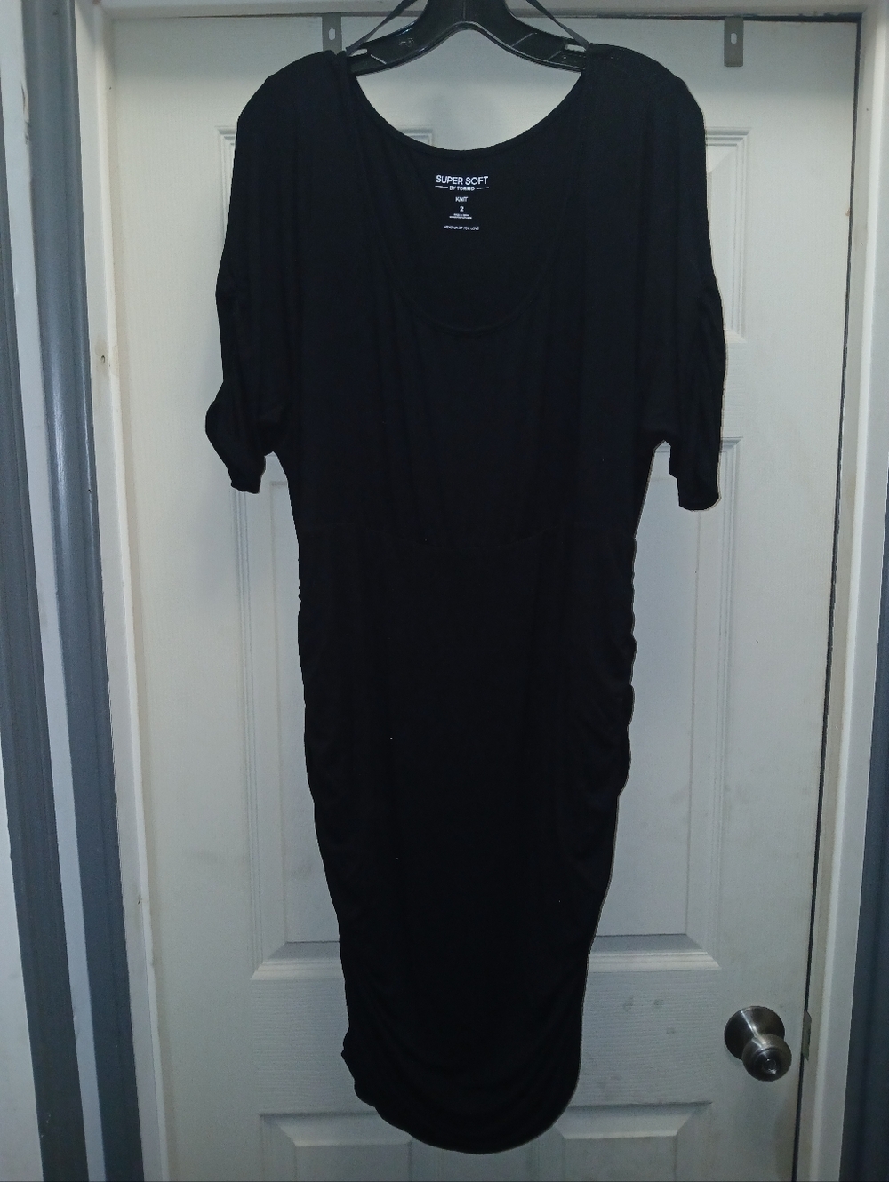 Torrid Black Super Soft Scoop Neck Midi Dress Sz 2